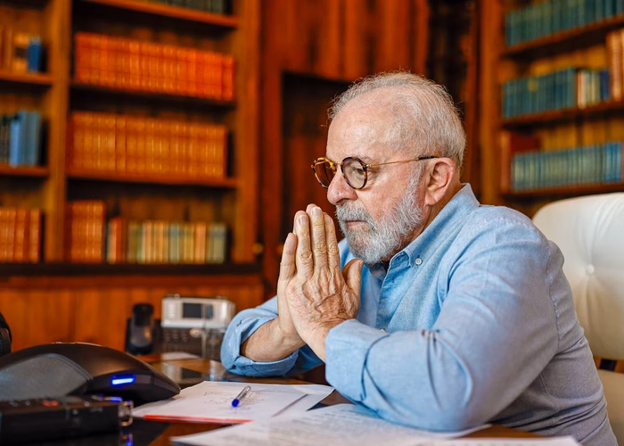 Imagem de Após sanção dos EUA a Moraes, Lula promove jantar com ministros do STF no Alvorada