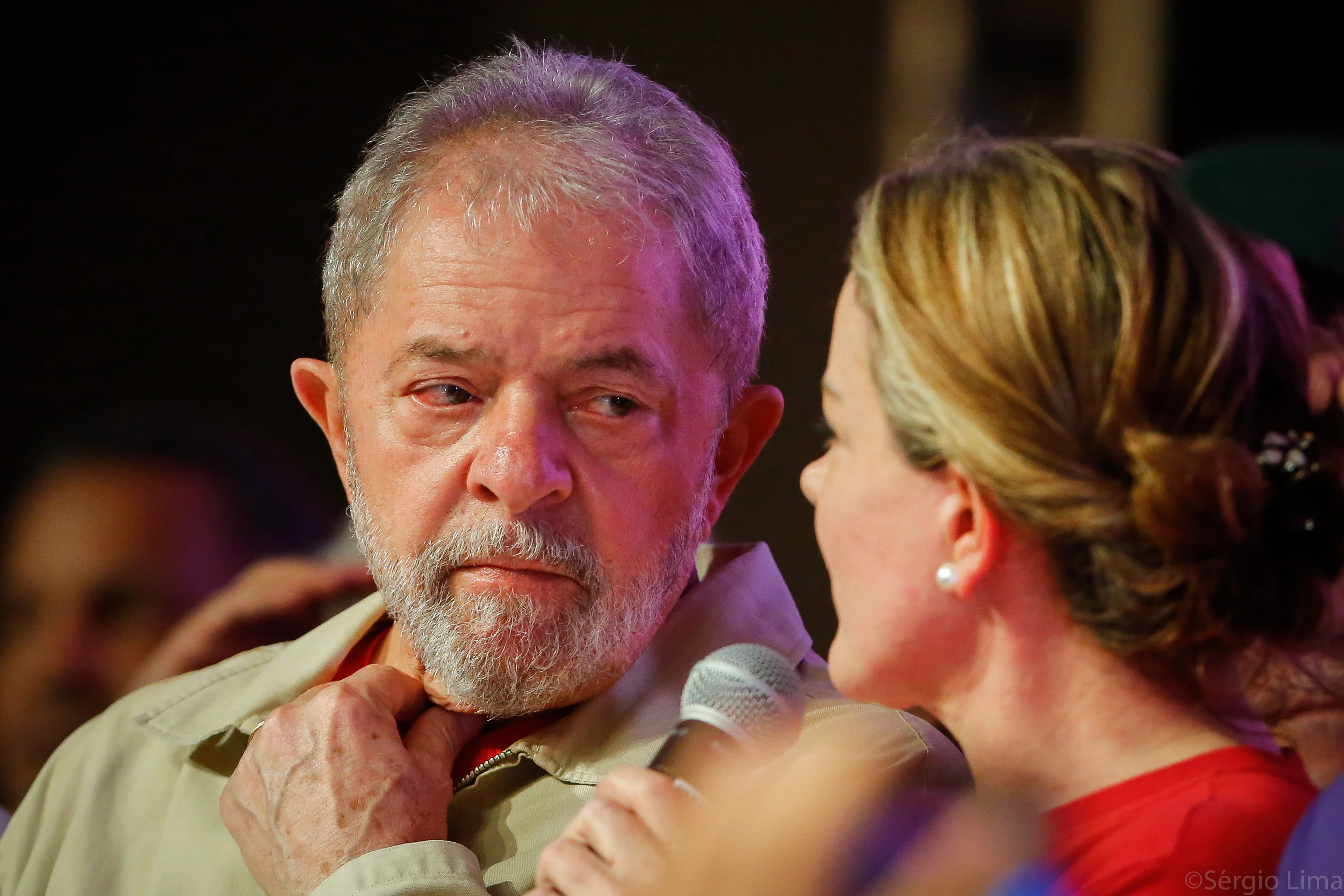 Após saída da União Progressista da base do Governo, Gleisi reforça que permanência de ministros exige lealdade total ao presidente Lula.