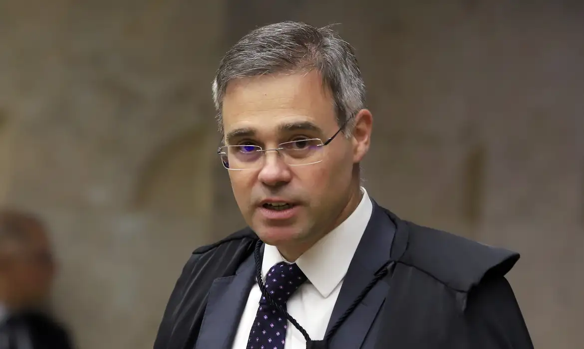 Imagem de Mendonça compara investigação da PF a cenário de ‘1984’ e aponta gravidade institucional