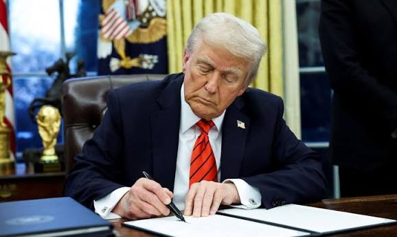 Imagem de Trump diz que eleição no Brasil “pareceu fraudada”