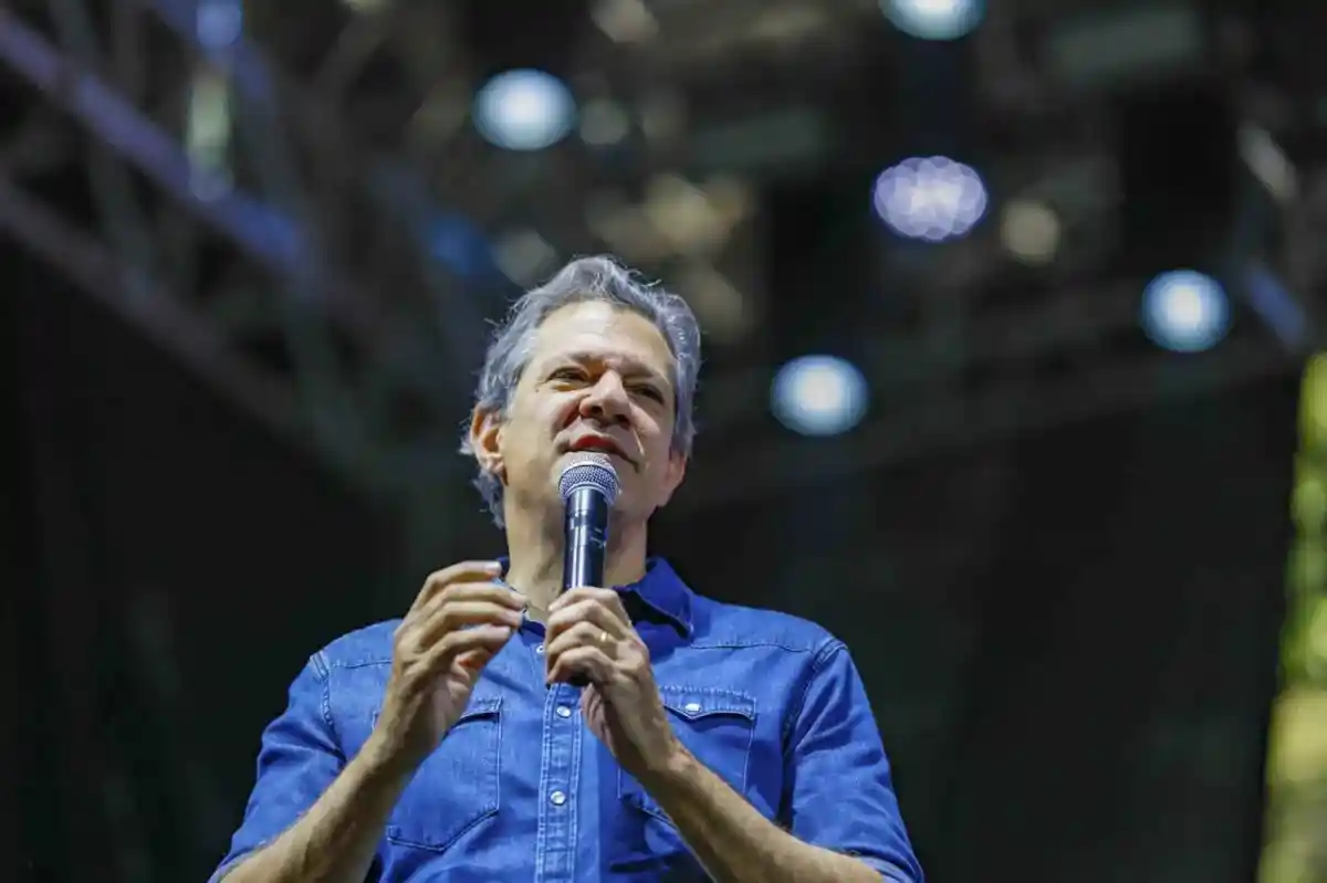 Imagem de Haddad defende gestão Lula e atribui desafio fiscal a herança de Bolsonaro