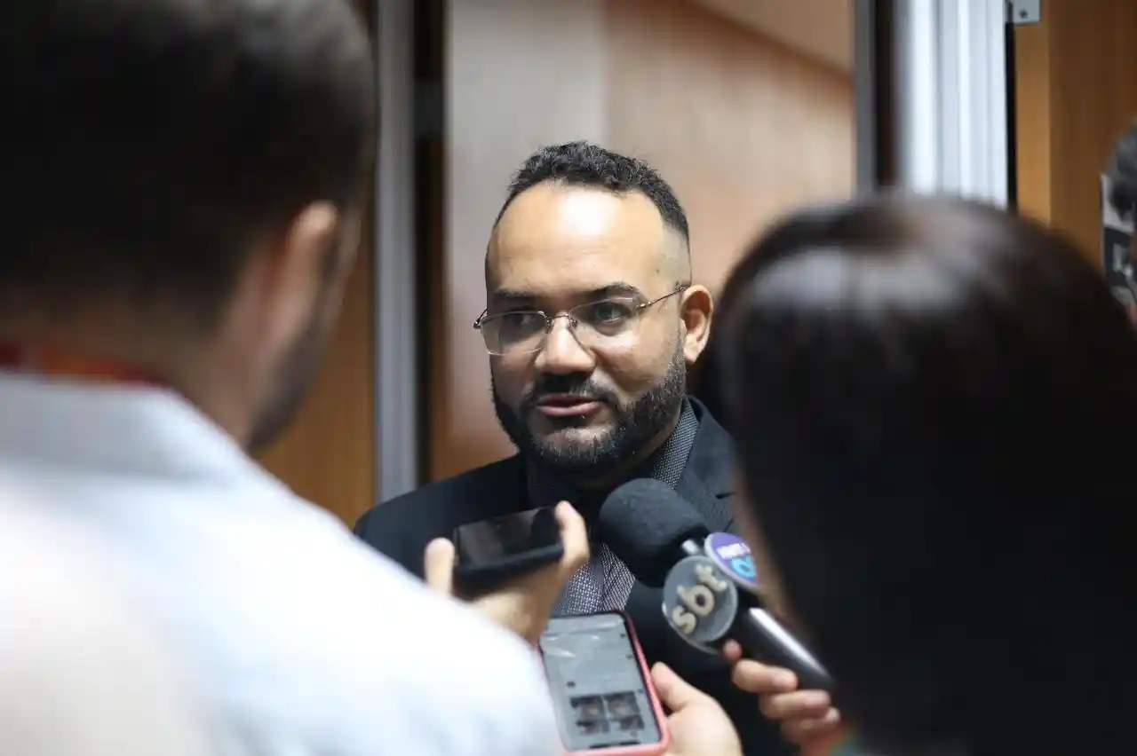 Imagem de “É tão irrelevante e fraco que nem escolhe a própria chapa”, diz Leandro de Jesus sobre Jerônimo Rodrigues