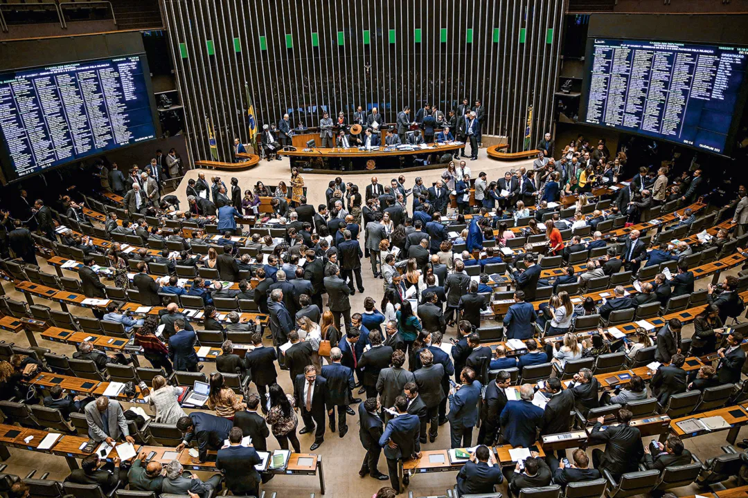 Imagem de Deputados da Bahia gastaram mais de R$ 1,6 milhão com passagens aéreas no 1º semestre de 2025
