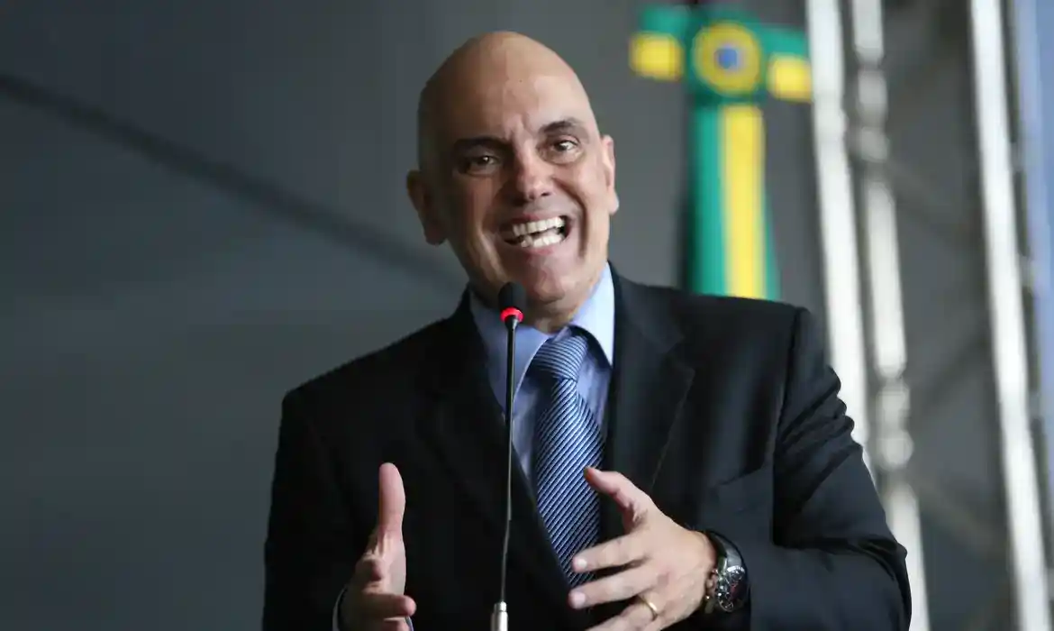 Imagem de Moraes muda entendimento e restringe uso de dados do Coaf em investigações