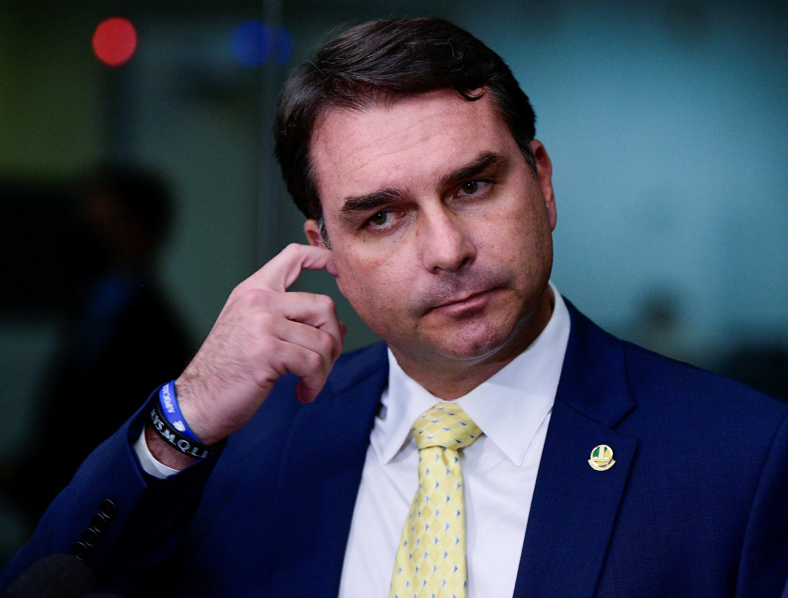 Imagem de Flávio participa de evento em “Auditório Master” e ironiza coincidência em meio a caso do banco