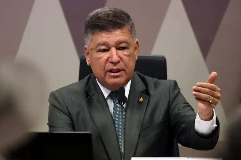 Imagem de Viana após repasse de R$ 3,6 milhões à Lagoinha: “Continuarei doando”