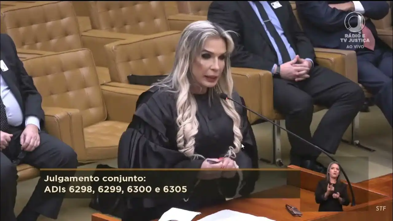 Imagem de Advogada de líderes do Comando Vermelho é recebida em comissão do Congresso