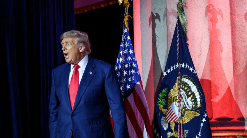 Imagem de Semana começa decisiva com possibilidade de aplicação da Lei Magnitsky a ministros do STF