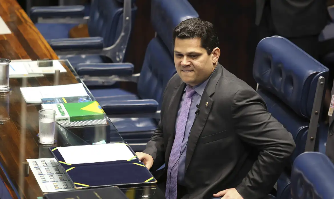 Imagem de Relator teme crise entre Planalto e Alcolumbre atrase regulamentação da Inteligência Artificial