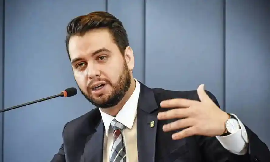 Imagem de Governo dos EUA desmente entrada de Filipe Martins no país em 2022
