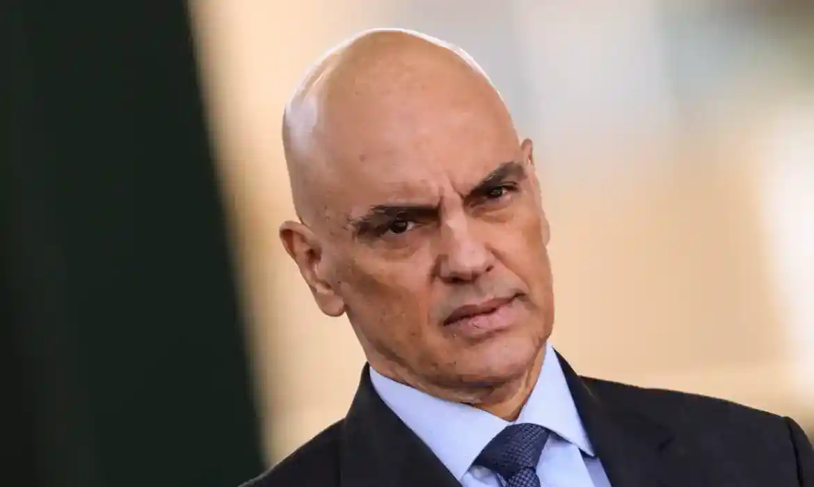 Imagem de Moraes autoriza novas visitas a Bolsonaro