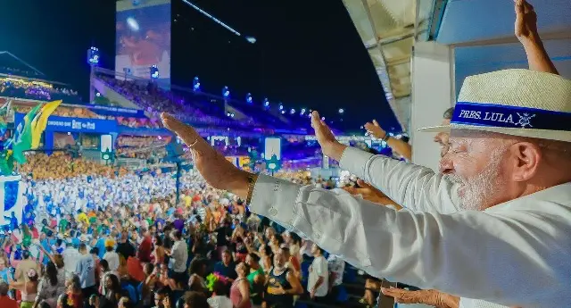 Imagem de Escola que exaltou Lula na Sapucaí fala em “perseguição política” após reação da oposição