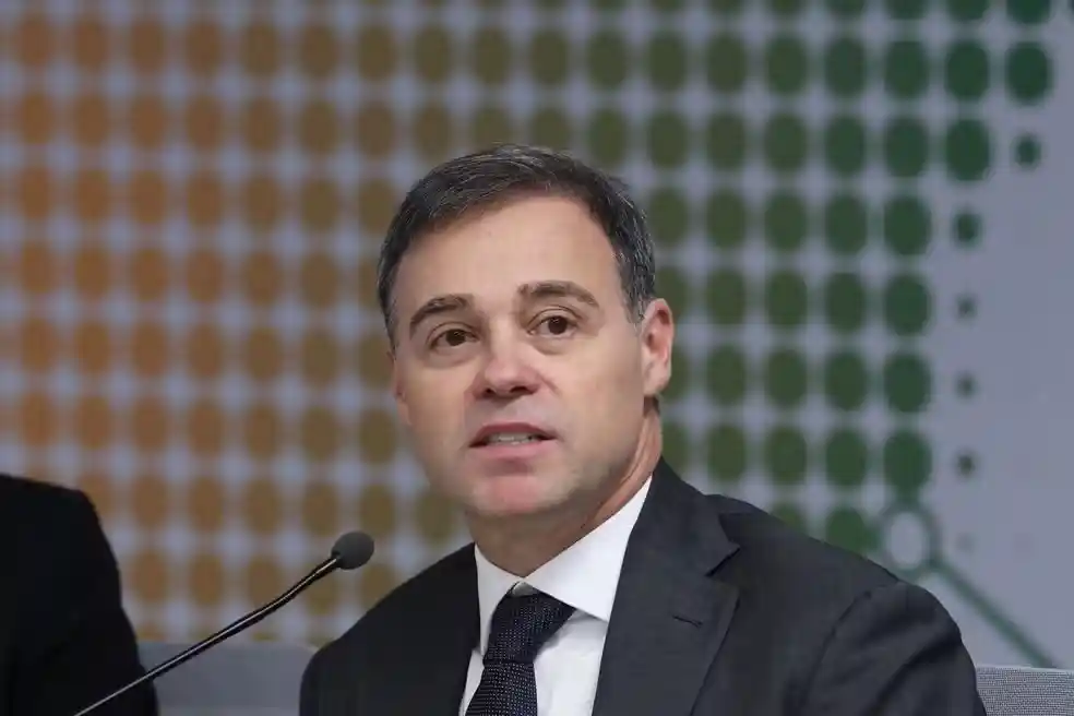Imagem de TSE suspende propaganda de Lula por omitir nome de Alckmin