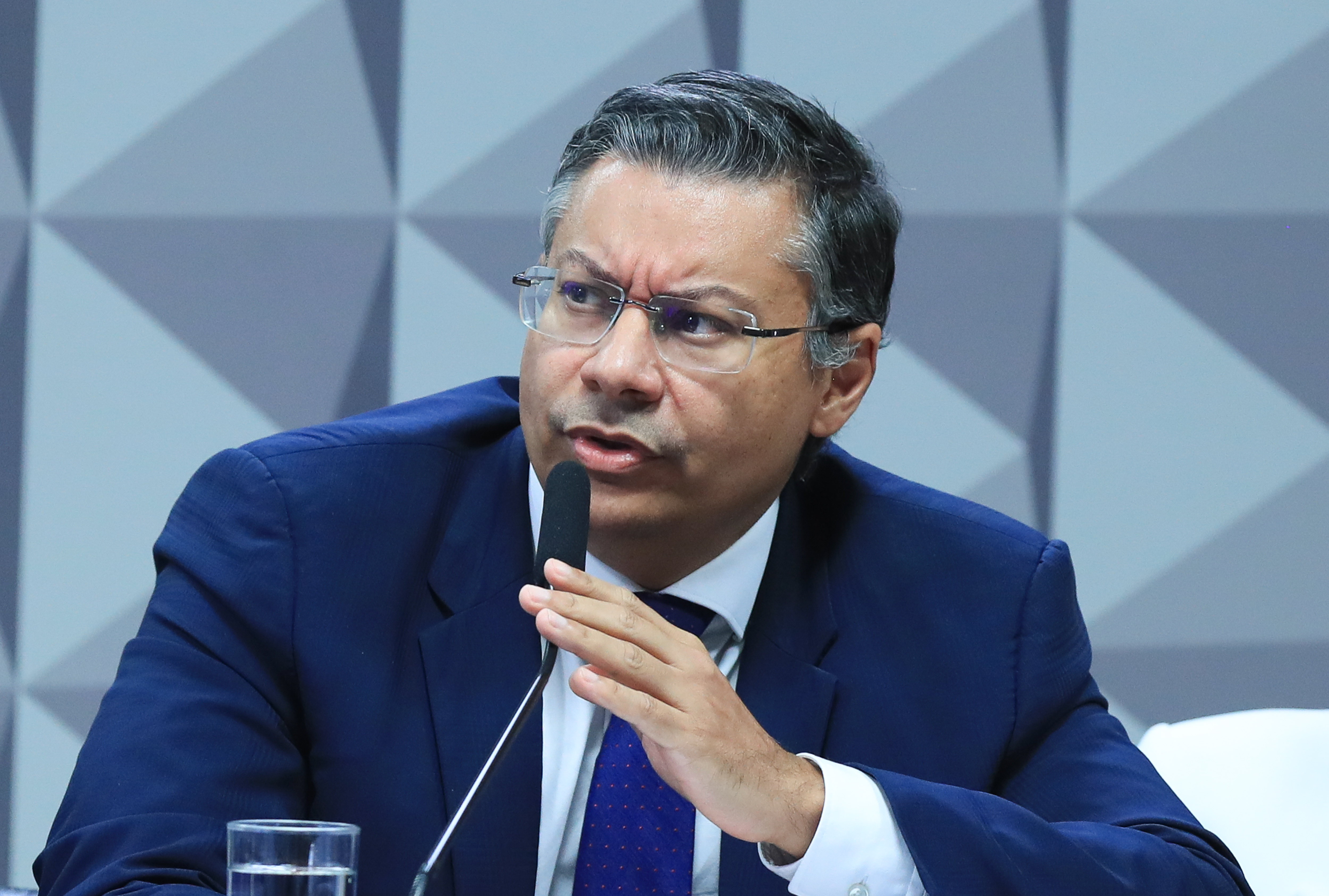 Imagem de Ex-procurador do INSS não explica patrimônio de R$ 18 milhões