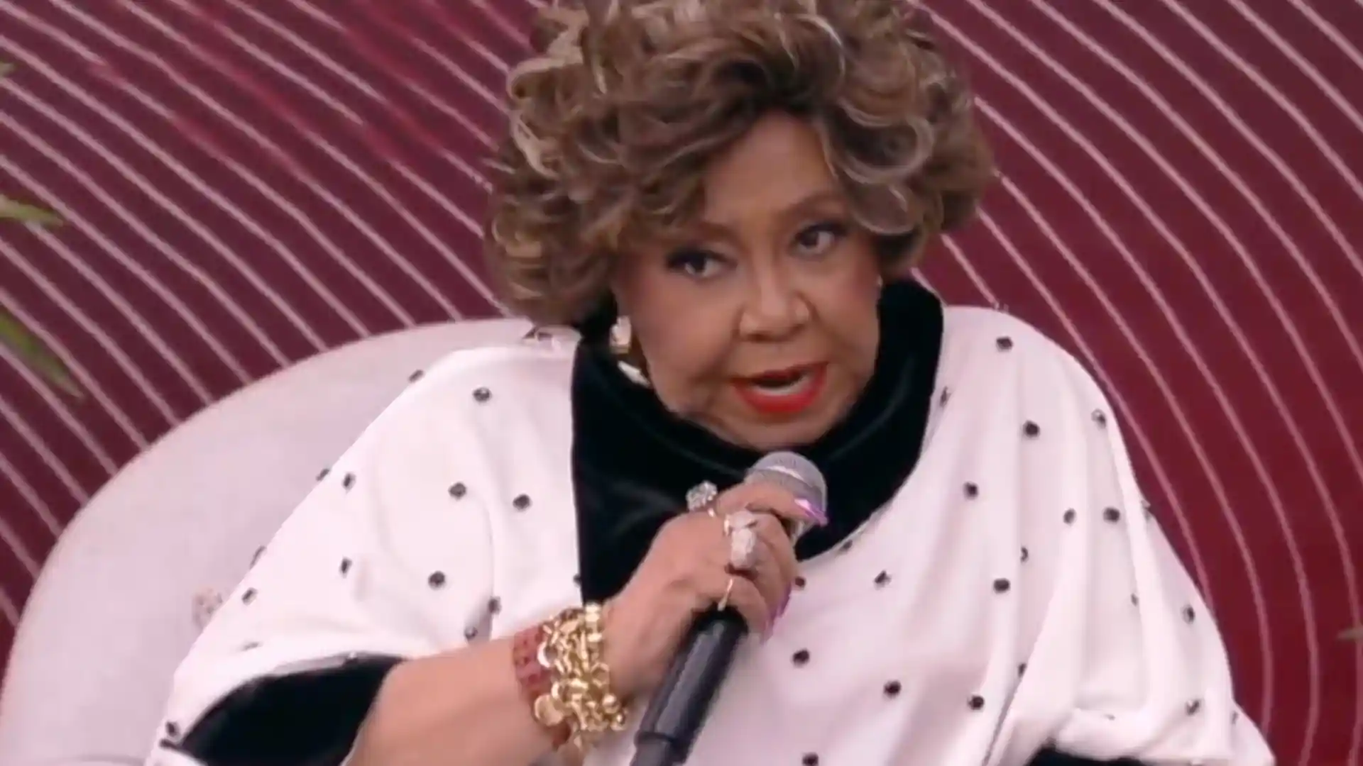 Imagem de Alcione promete “macumbinha” para Trump em defesa de Alexandre de Moraes
