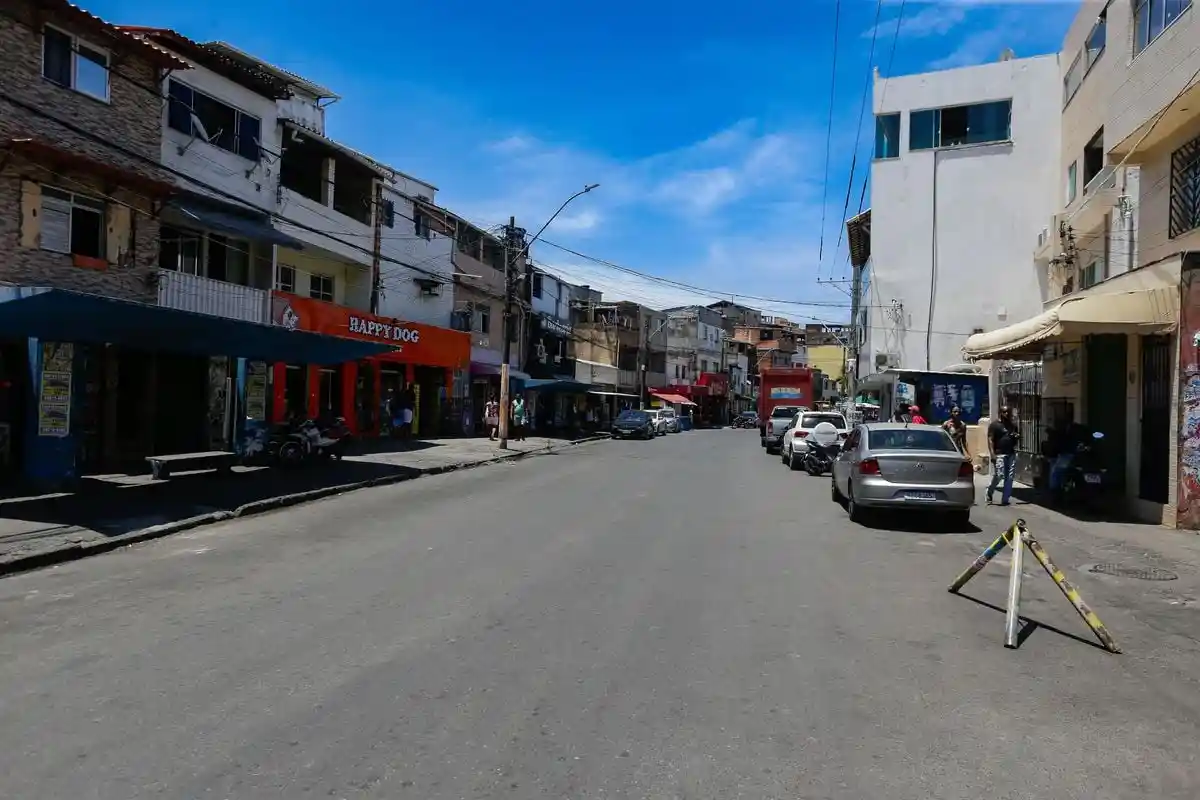 Ônibus têm circulação suspensa no Nordeste de Amaralina após operação da polícia 