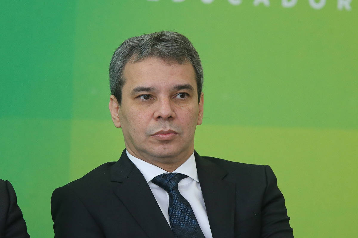 Imagem de Ministro da Justiça deve se reunir com diretor da PF após encontro com André Mendonça