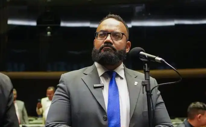 Imagem de Leandro de Jesus comemora prisão de Maduro: "Que chegue nos demais ditadores da América Latina"