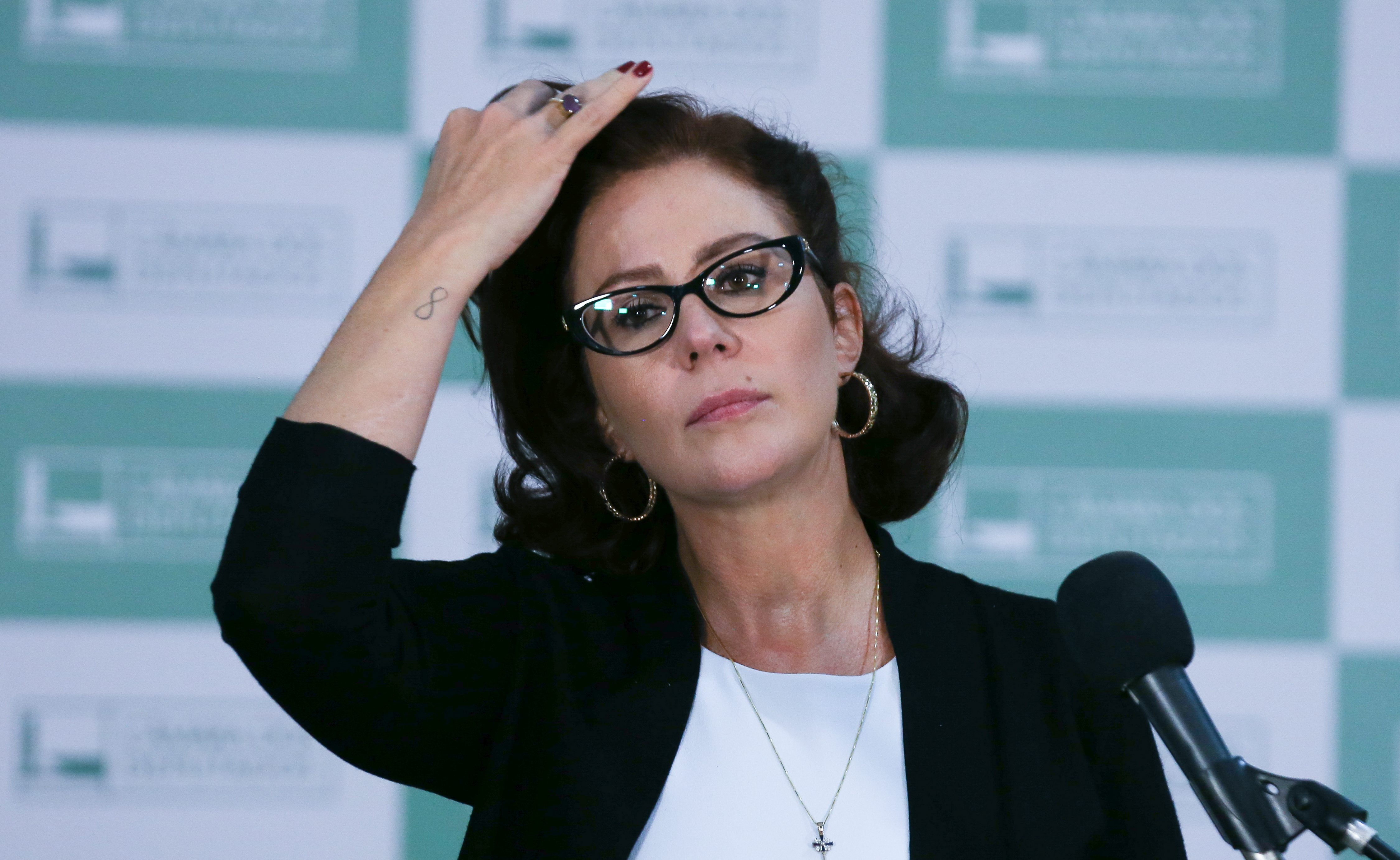 Imagem de Gilmar informa à Itália onde Carla Zambelli cumprirá pena em caso de extradição