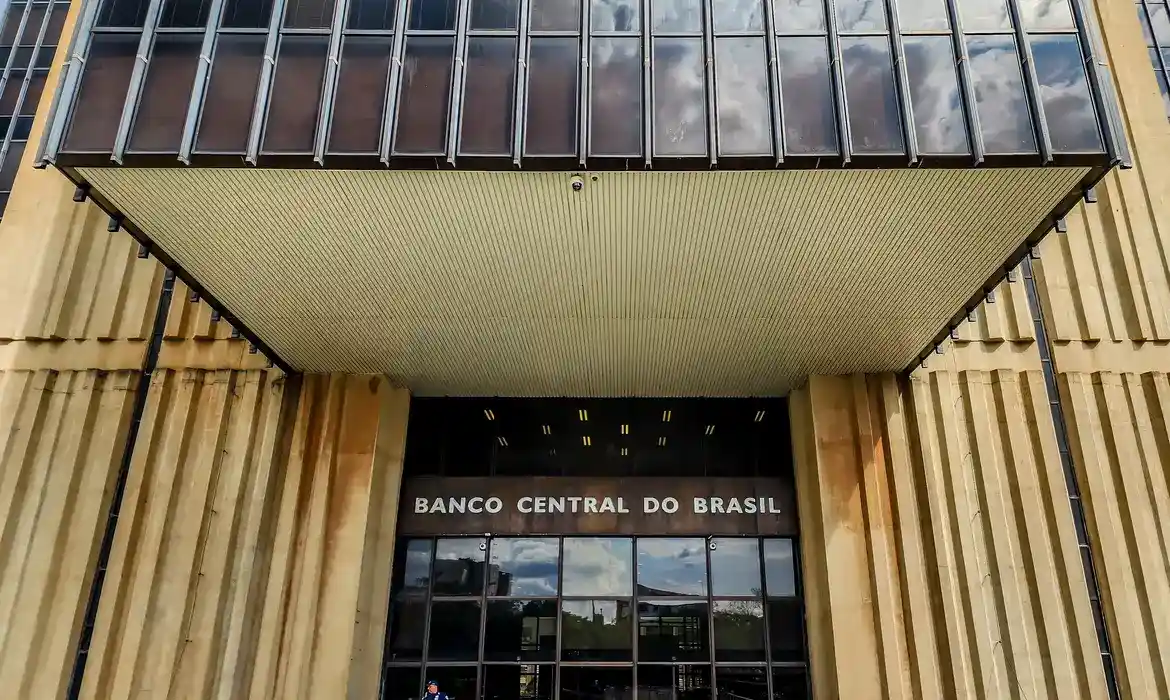 Imagem de Mercado mantém inflação em 3,91% para 2026, acima da meta oficial