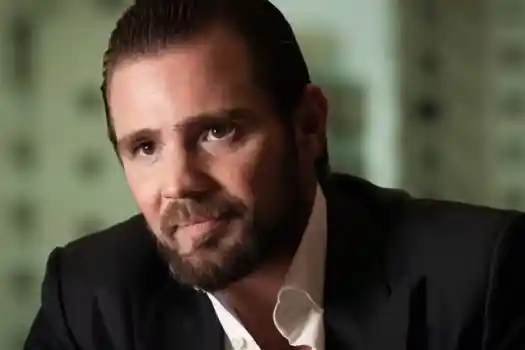 Imagem de Renan adia depoimento de Daniel Vorcaro e mantém oitiva presencial no Senado