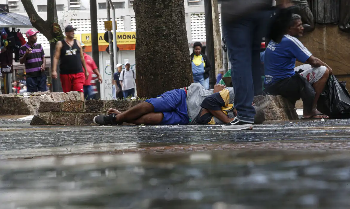 Imagem de Número de moradores de rua no Brasil mais que dobra em menos de dois anos