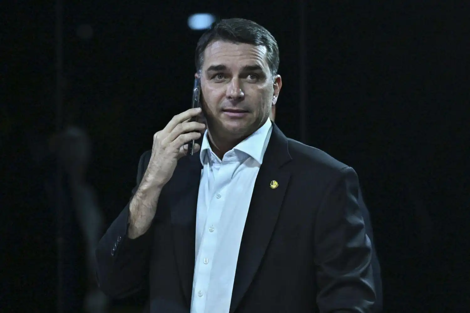 Imagem de Flávio chega aos EUA à espera de encontro com Trump