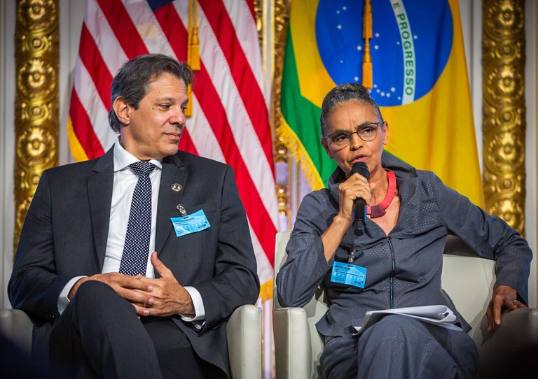 Imagem de Possível entrada de Marina Silva em chapa de Haddad gera resistência no agronegócio