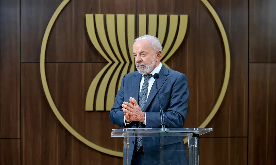 Imagem de Lula aposta em aproximação direta com Trump para resolver impasses comerciais