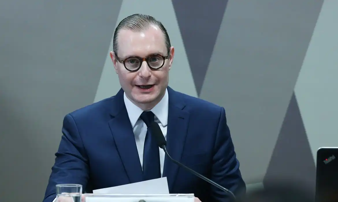 Imagem de Zanin garante direito ao silêncio a empresária convocada pela CPMI do INSS