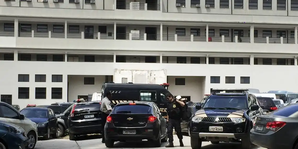 Imagem de PF investiga esquema de desvio de emendas parlamentares destinadas a ONGs no Rio