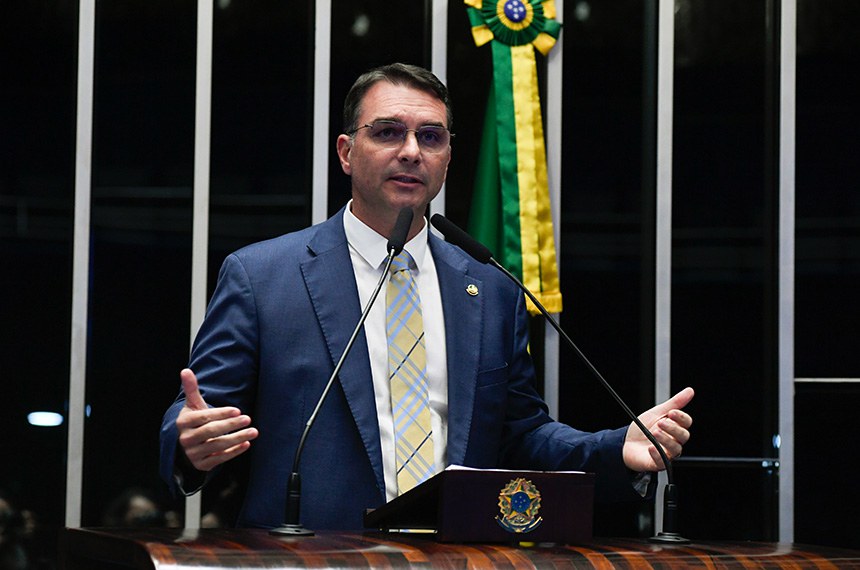 Imagem de Flávio Bolsonaro lidera intenções de voto no Pará, aponta pesquisa