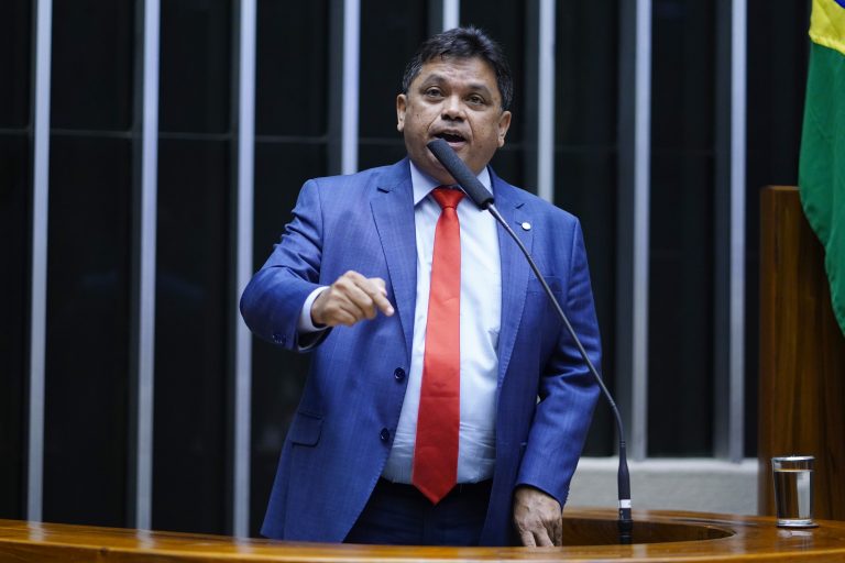 Imagem de Deputado do PCdoB propõe “Cide-Digital”, novo imposto de 5% sobre grandes plataformas