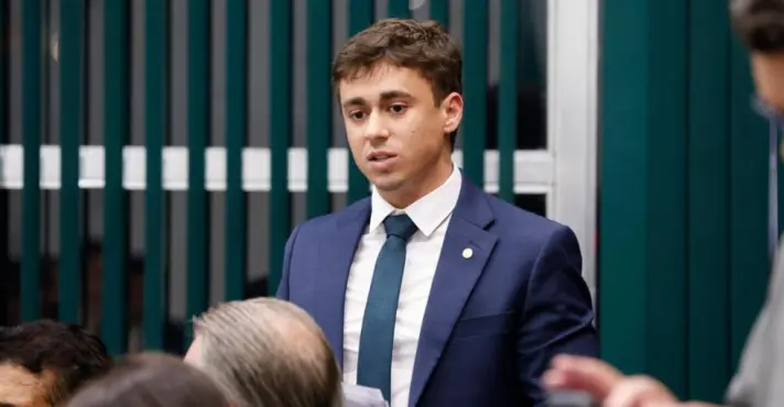 Imagem de Justiça manda rede X apagar post em que Nikolas Ferreira chama PT de “Partido dos Traficantes”