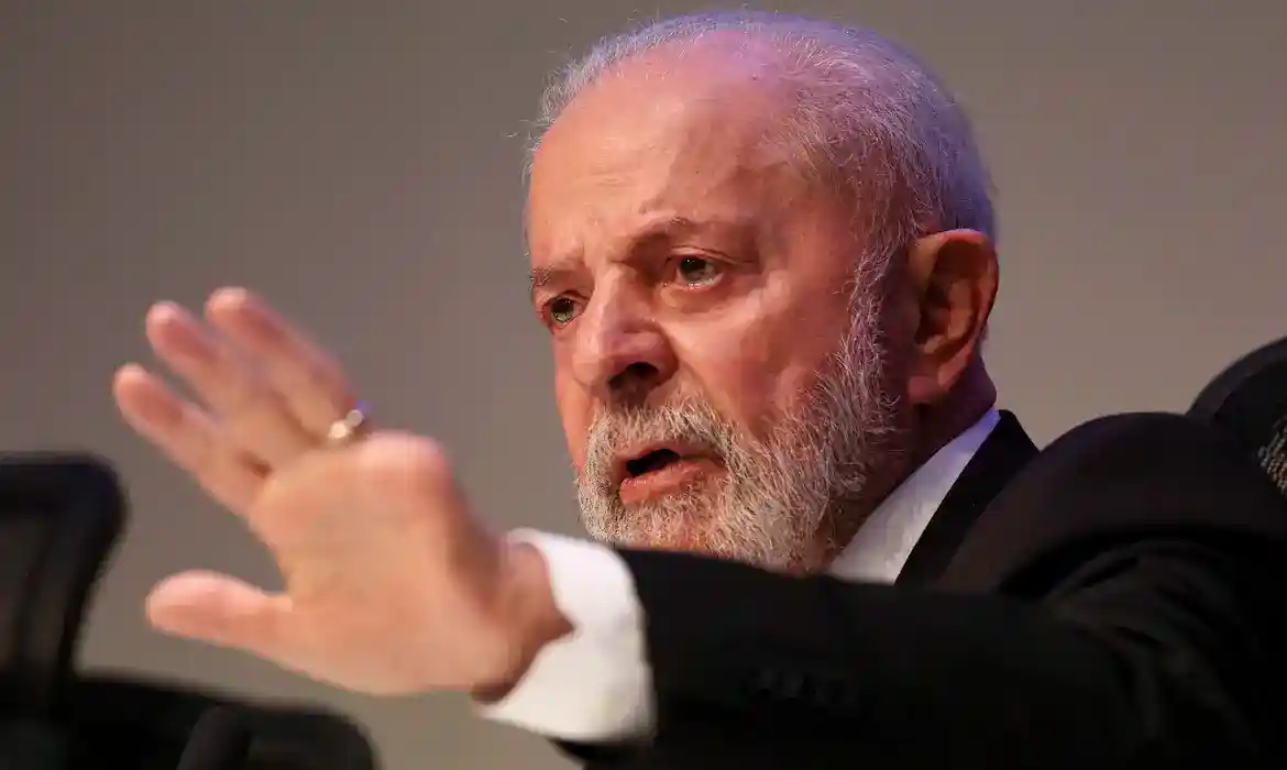 Imagem de Lula diz que Donald Trump “ofendeu o Brasil” 