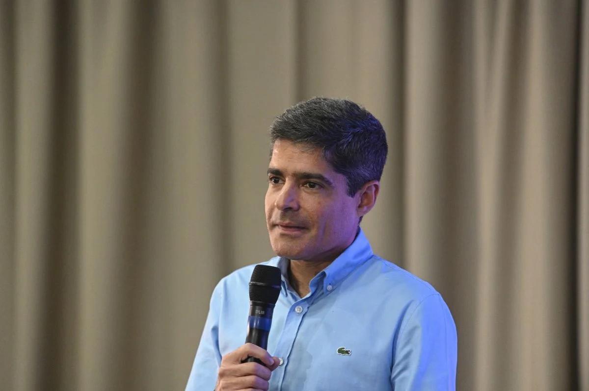 Imagem de ACM Neto rebate Jerônimo e diz que críticas são à gestão, não à polícia