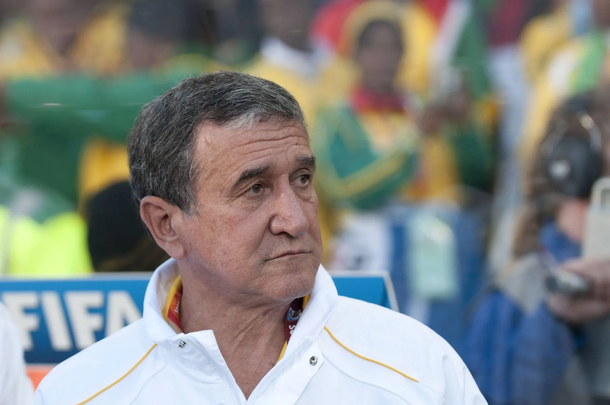 Imagem de Carlos Alberto Parreira segue internado na UTI com quadro estável