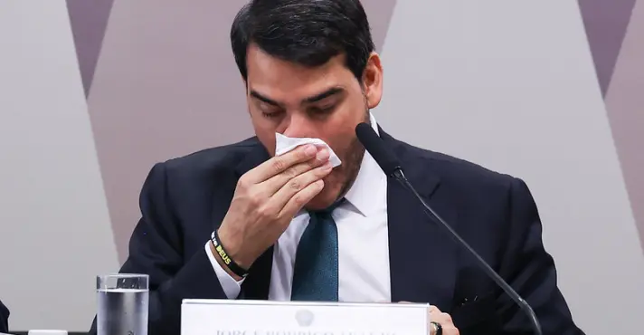 Imagem de Messias tira férias após derrota histórica no Senado e avalia permanência no governo Lula