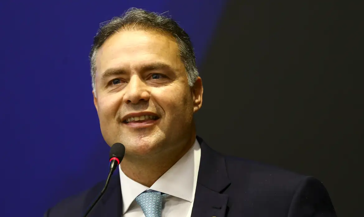 Imagem de Governo anuncia cerco ao setor de frete para evitar greve de caminhoneiros