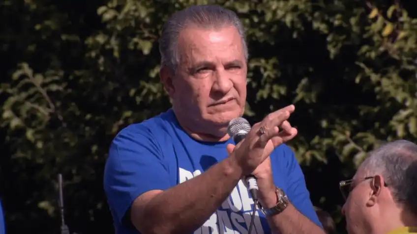 Imagem de Silas Malafaia critica governadores aliados e afirma que Bolsonaro é "insubstituível"