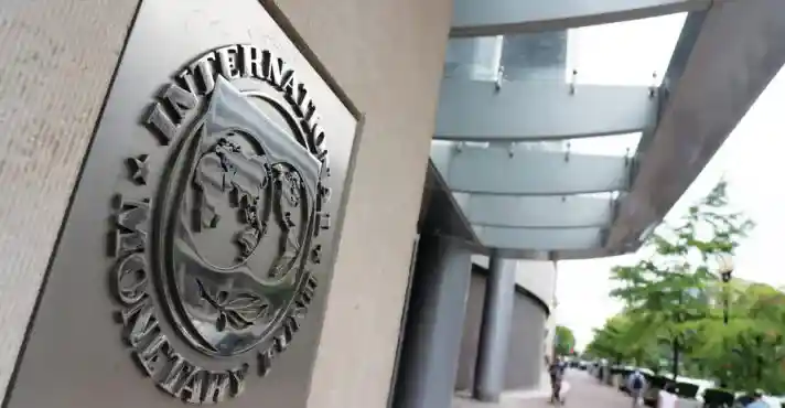 Imagem de Dívida global encosta no tamanho da economia mundial e acende alerta de risco fiscal