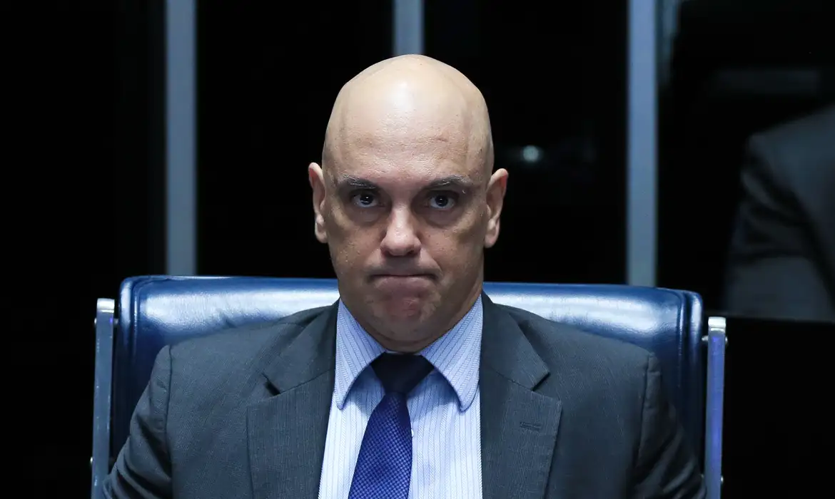Imagem de Moraes reforça gabinete no STF com novos juízes auxiliares após mudanças na equipe