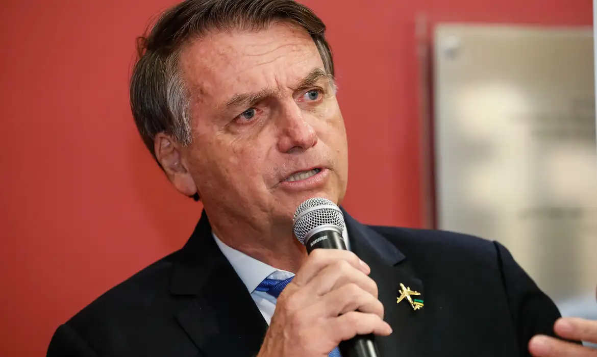 Imagem de Redução da pena de Bolsonaro avança, mas futuro ainda dependerá do STF