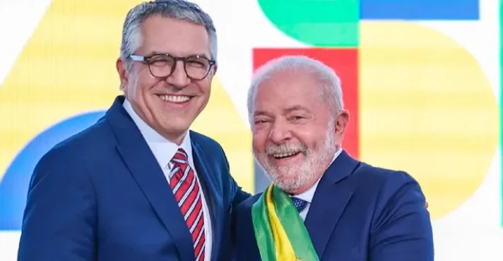 Imagem de Oposição critica governo Lula por não incluir vacina contra herpes-zóster no SUS