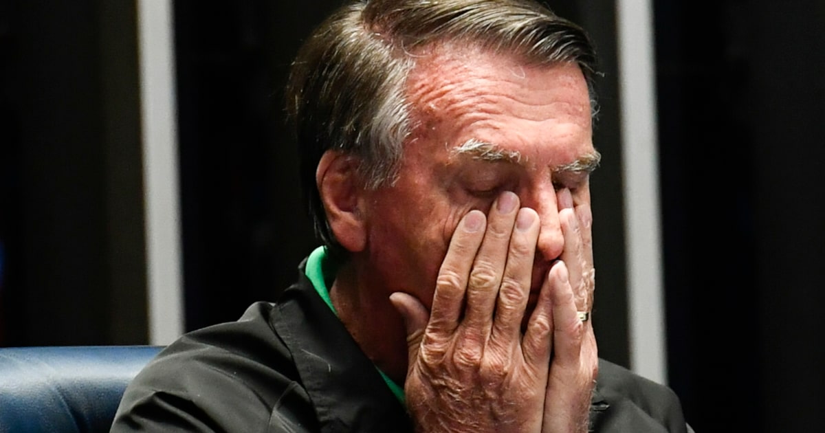 Imagem de PF faz buscas em endereços ligados a Bolsonaro em Brasília