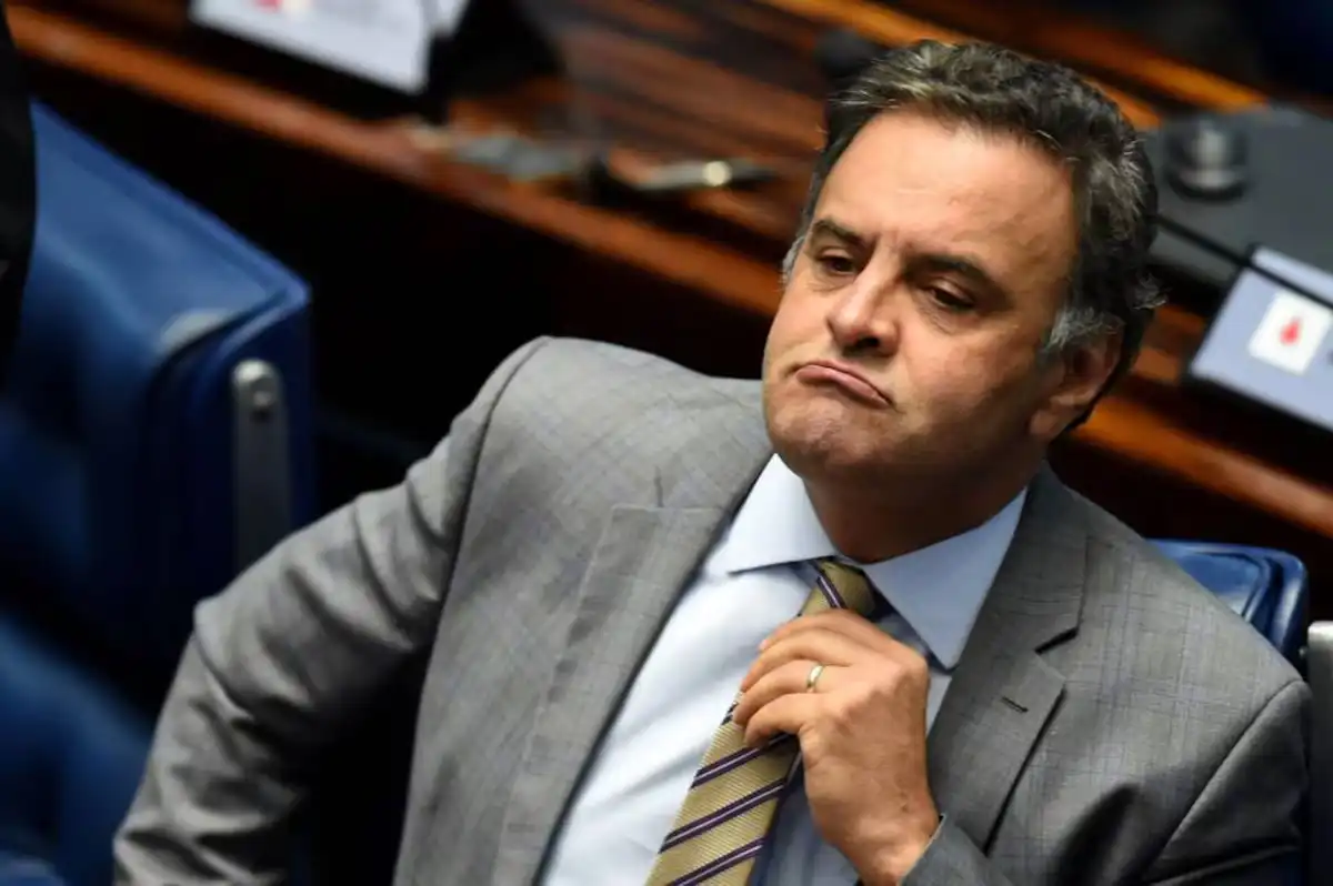 Imagem de Aécio desiste da disputa ao Planalto e PSDB ficará sem candidato à Presidência