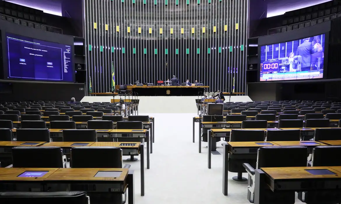 Imagem de Congresso derruba veto de Lula e libera repasses no período eleitoral