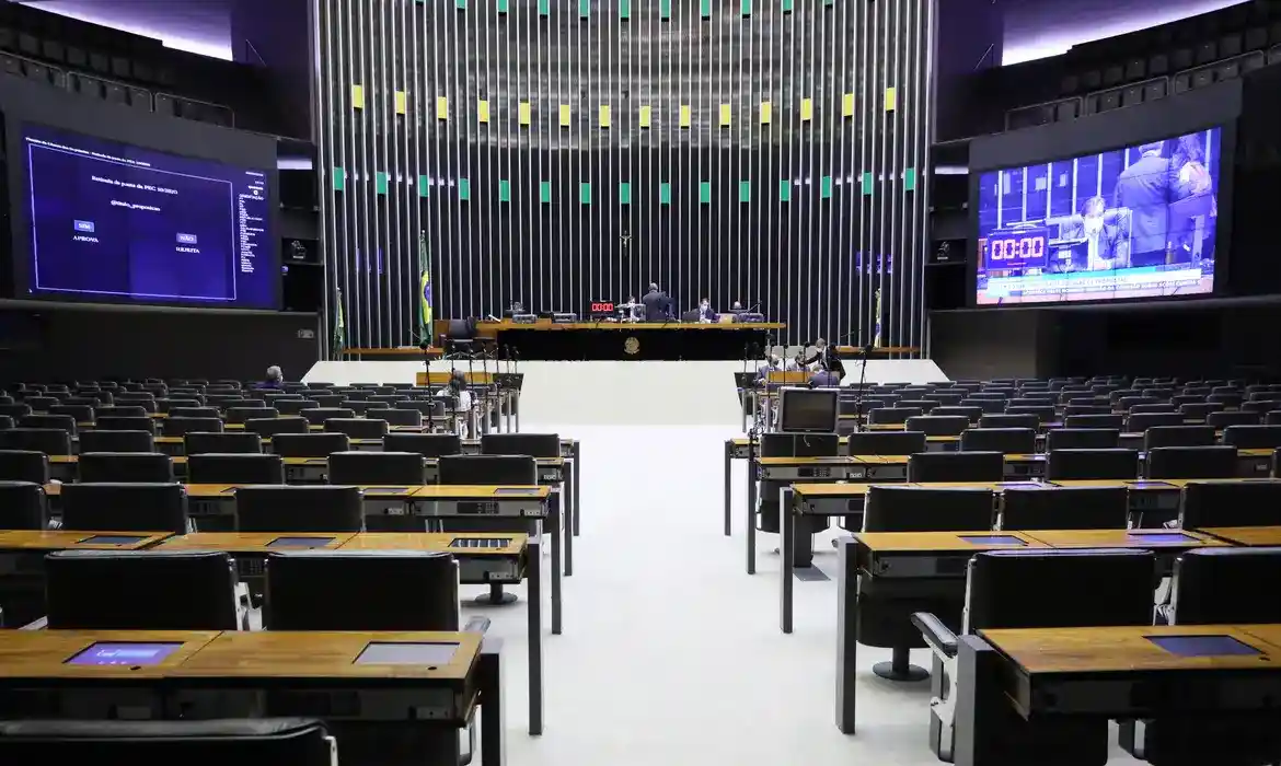Imagem de Congresso derruba veto de Lula e libera repasses no período eleitoral