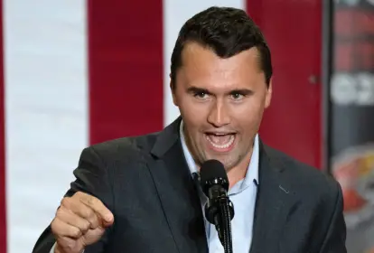 Imagem de Aliados de Bolsonaro lamentam morte de Charlie Kirk nos EUA