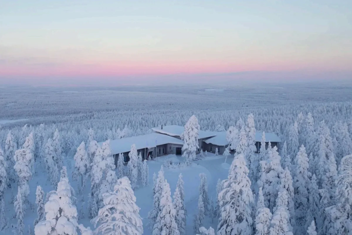 Imagem de Lulinha fez viagem de luxo à Escandinávia com custos pagos por lobista investigada, diz site